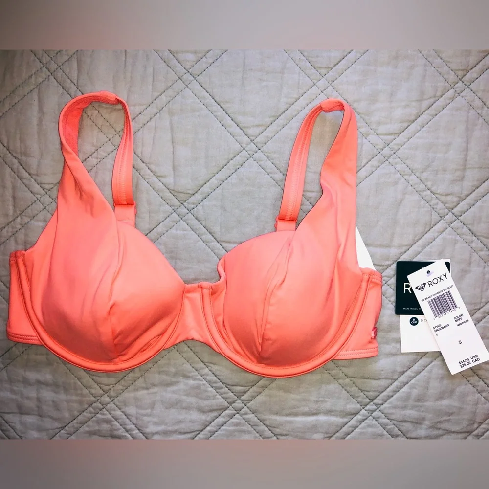 Roxy bikini top (updated sizes!) - Picture 1 of 4